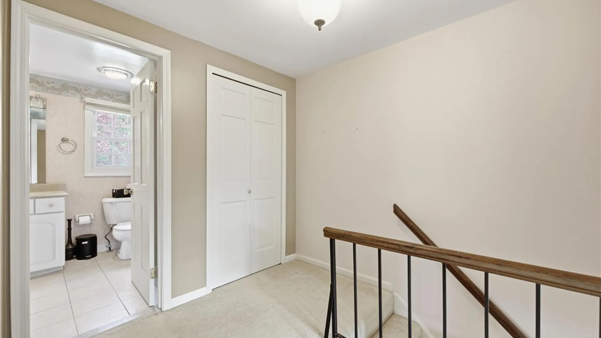 Property at 202 Oakbrook Drive, Amherst, NY 14221 20