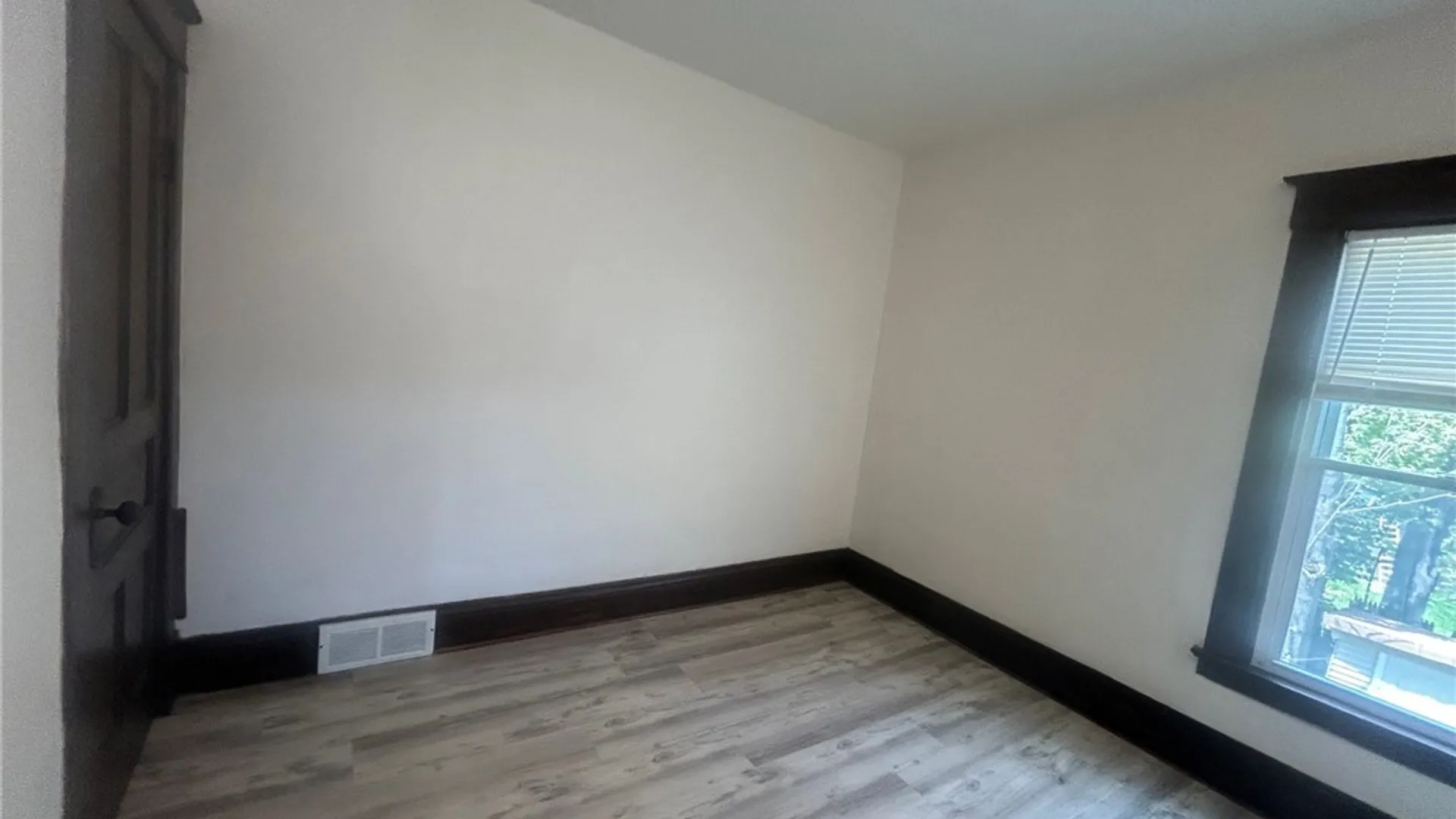 Property at 138 Austin Street, Buffalo, NY 14207 7