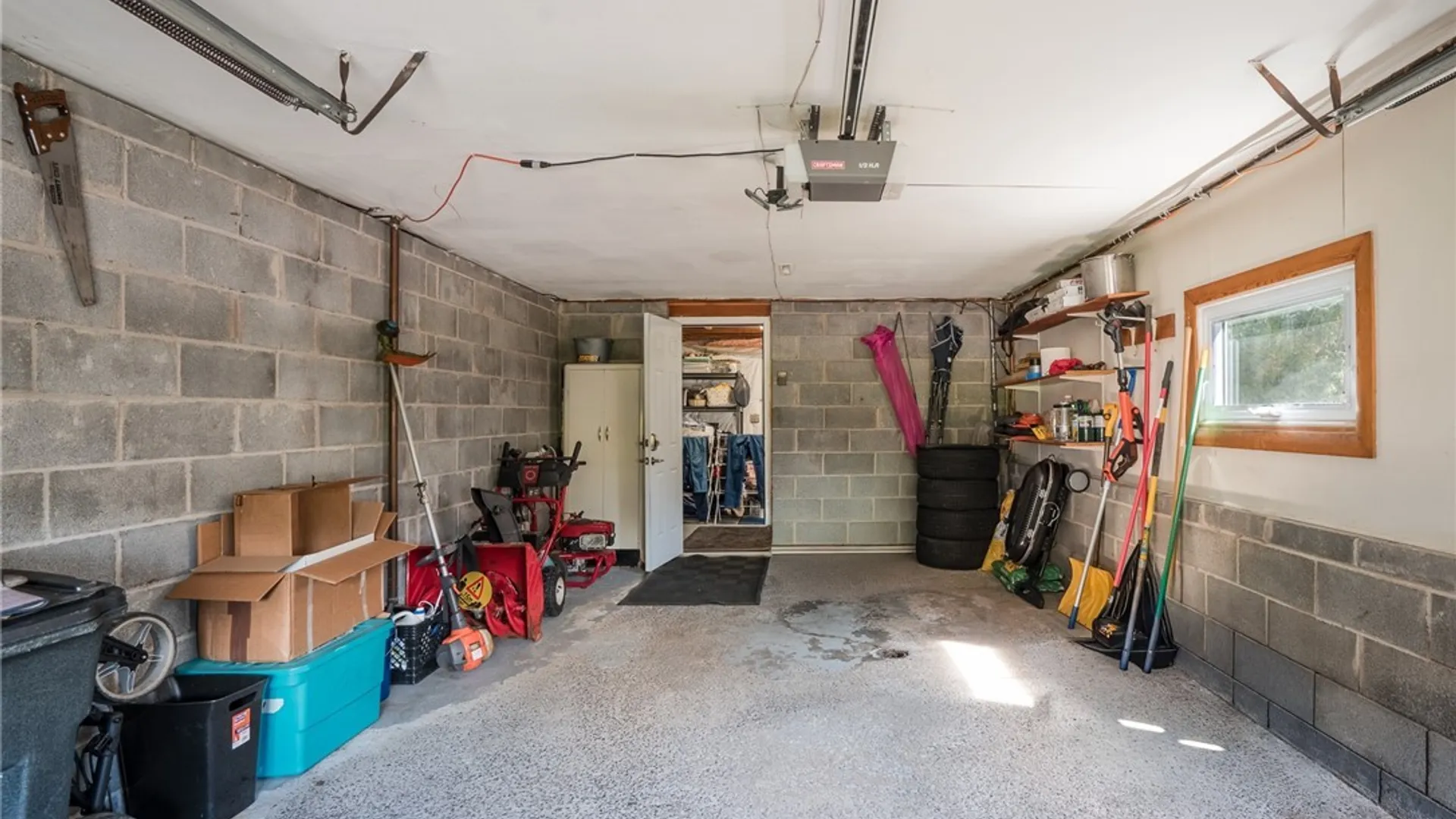 Property at 122 Atkinson Ave, Syracuse, NY 13207 30