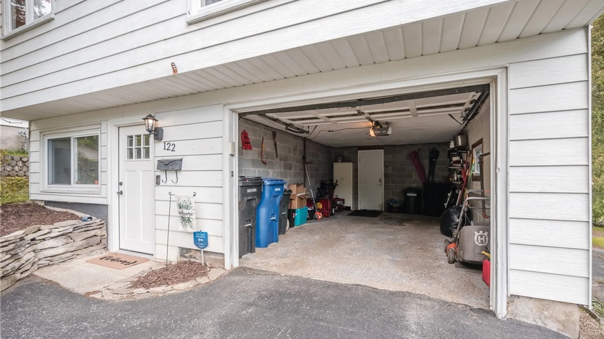 Property at 122 Atkinson Ave, Syracuse, NY 13207 33