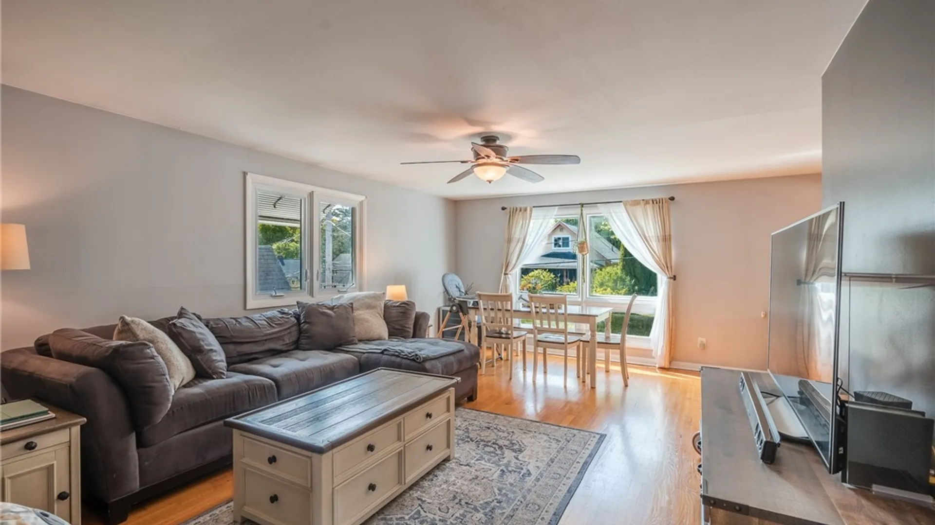 Property at 122 Atkinson Ave, Syracuse, NY 13207 4