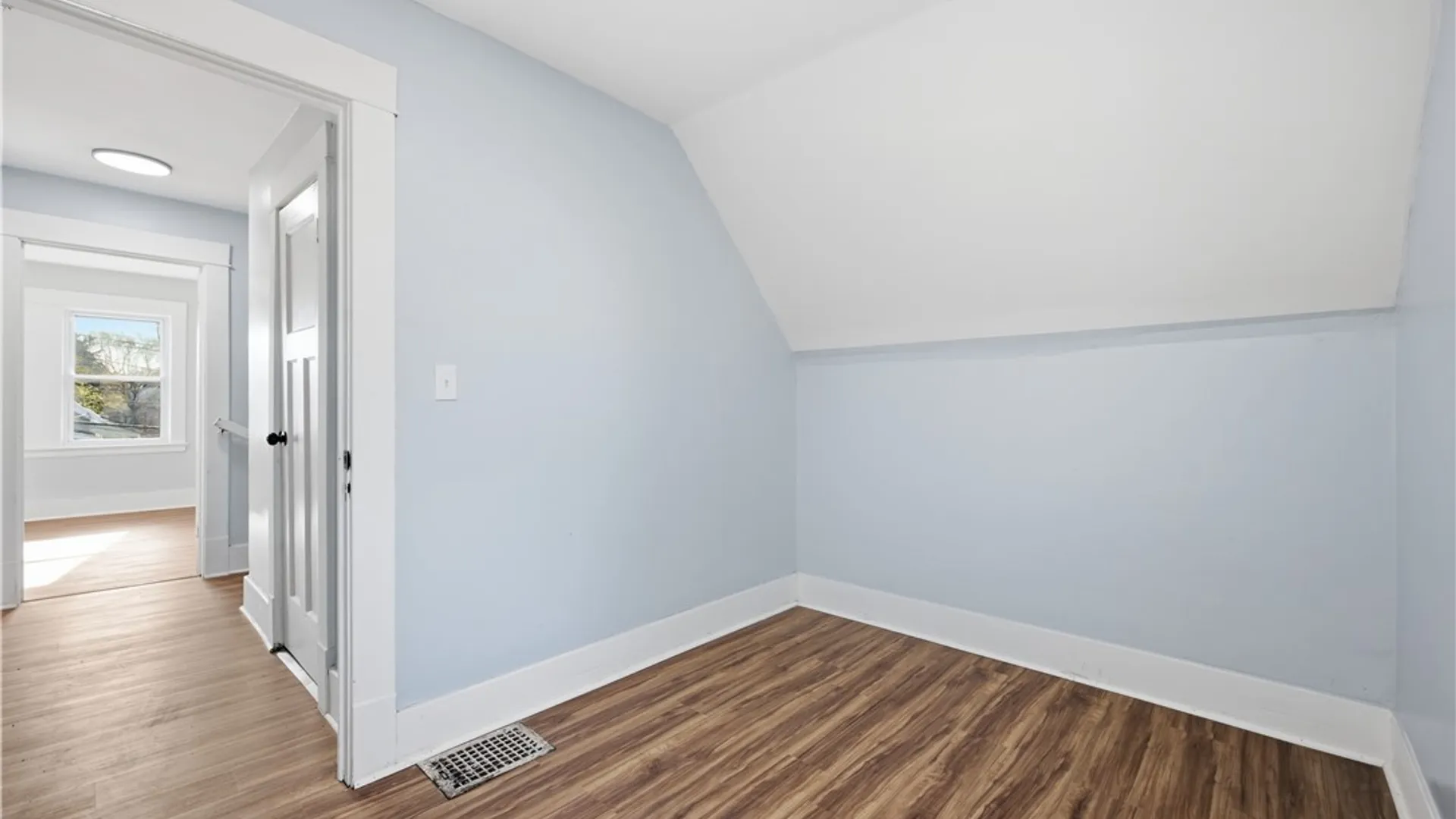 Property at 350 Northumberland Avenue, Buffalo, NY 14215 28