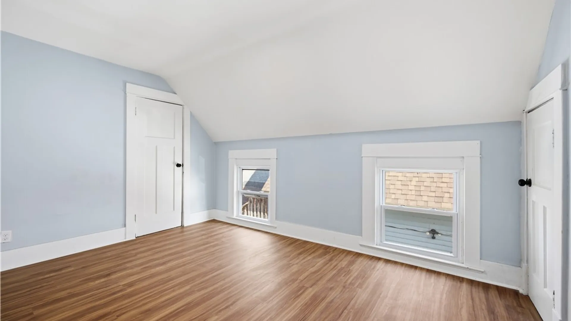 Property at 350 Northumberland Avenue, Buffalo, NY 14215 32