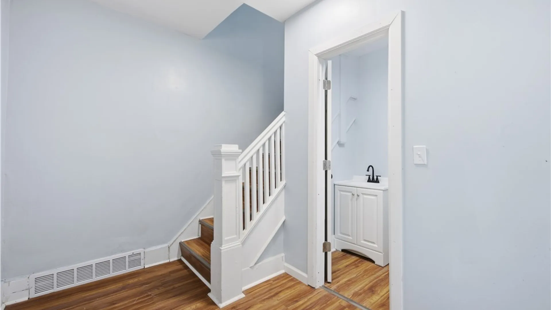 Property at 350 Northumberland Avenue, Buffalo, NY 14215 9