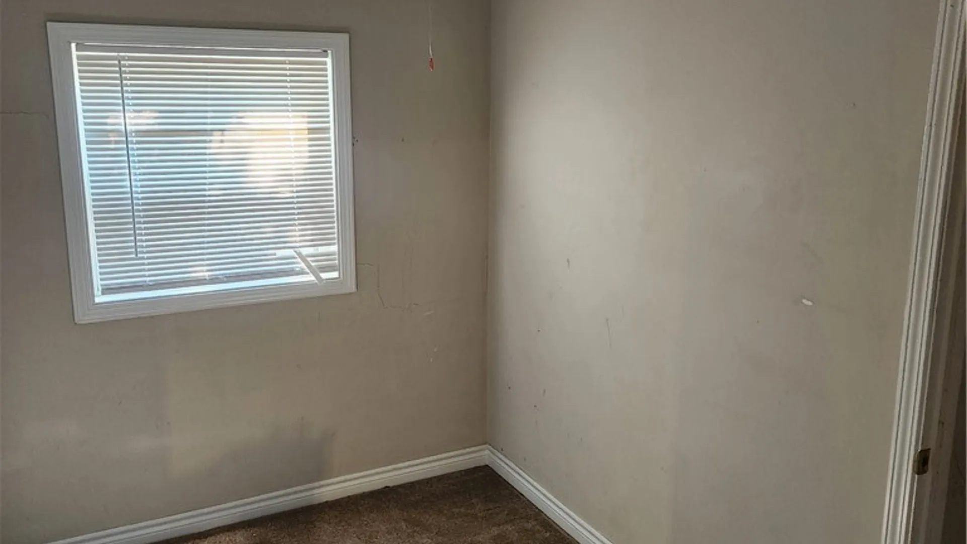 Property at 111 Pinehurst Avenue, Cheektowaga, NY 14225 40