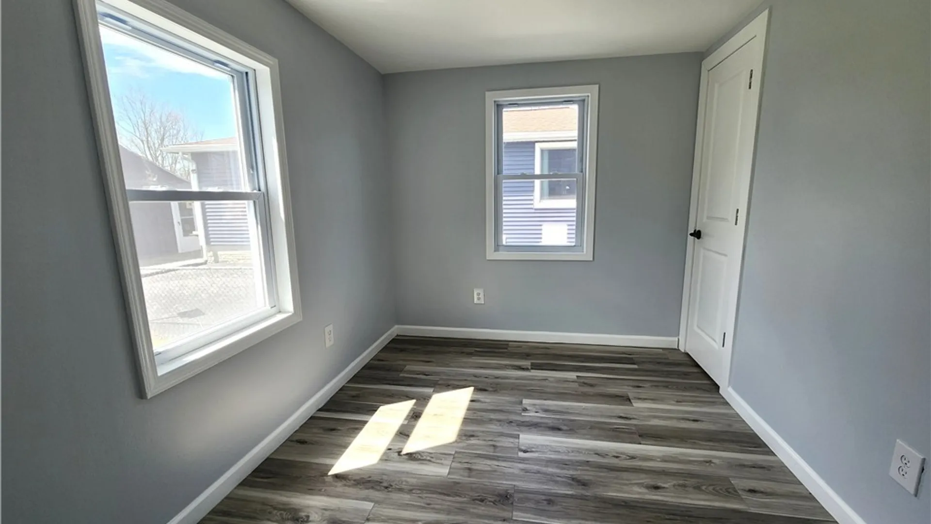 Property at 5347 Lake Avenue, Orchard Park, NY 14127 8