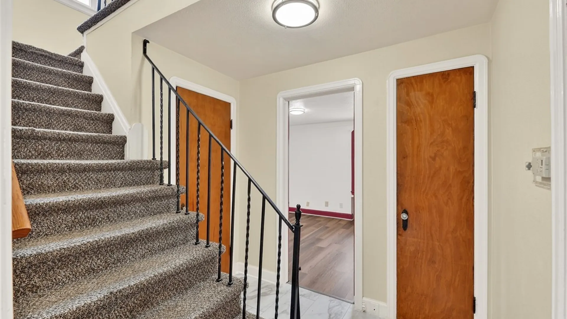 Property at 841 Cleveland Drive, Cheektowaga, NY 14225 17
