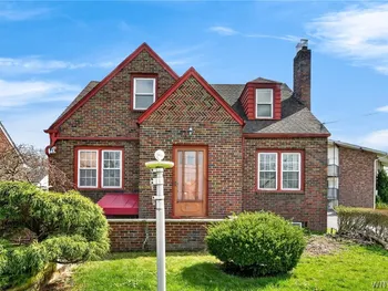 841 Cleveland Drive, Cheektowaga, NY 14225