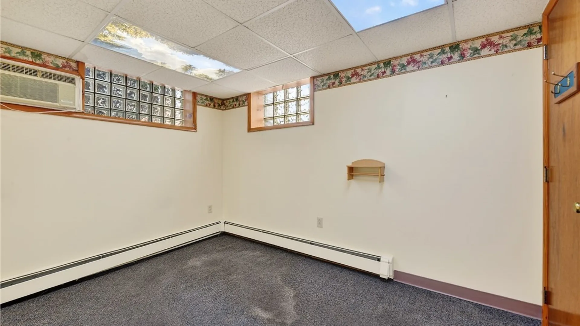 Property at 841 Cleveland Drive, Cheektowaga, NY 14225 37