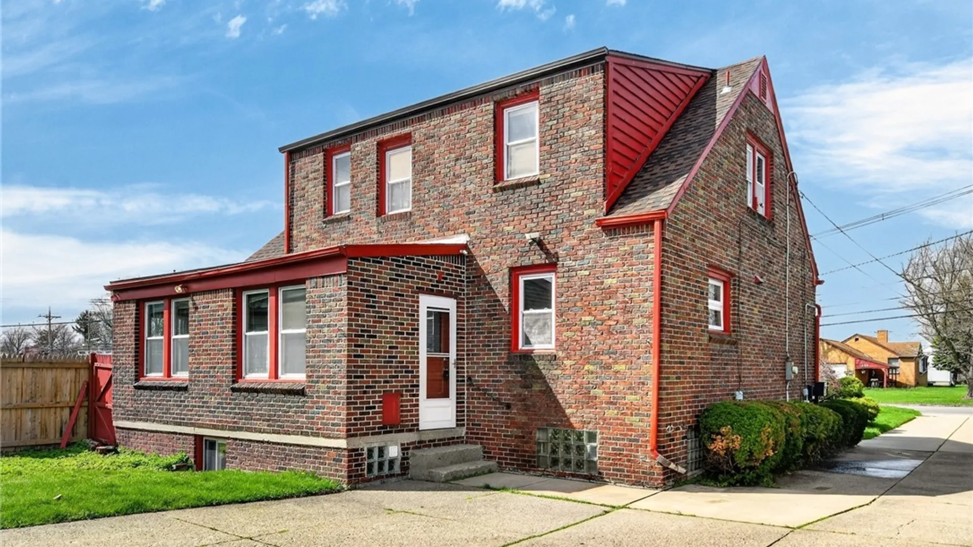 Property at 841 Cleveland Drive, Cheektowaga, NY 14225 45