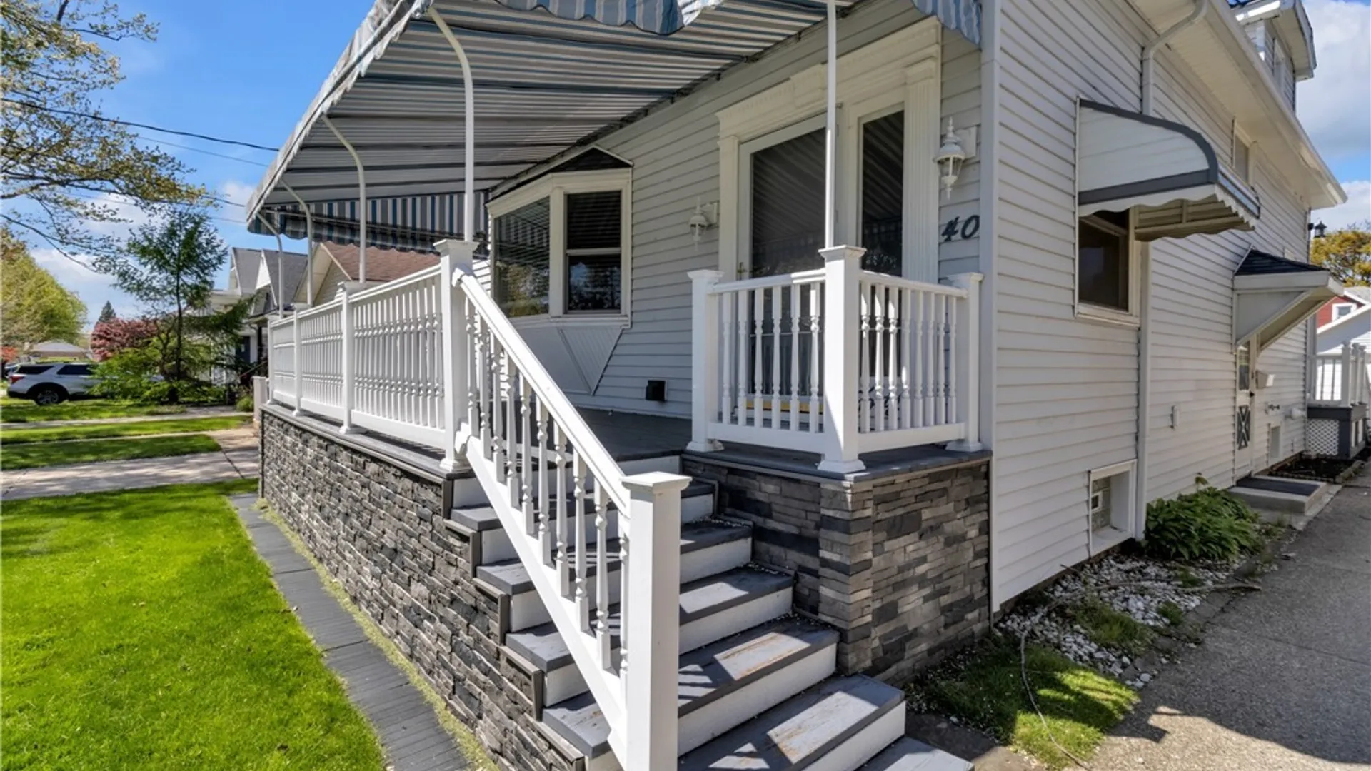 Property at 40 Shenandoah Road, Buffalo, NY 14220 3