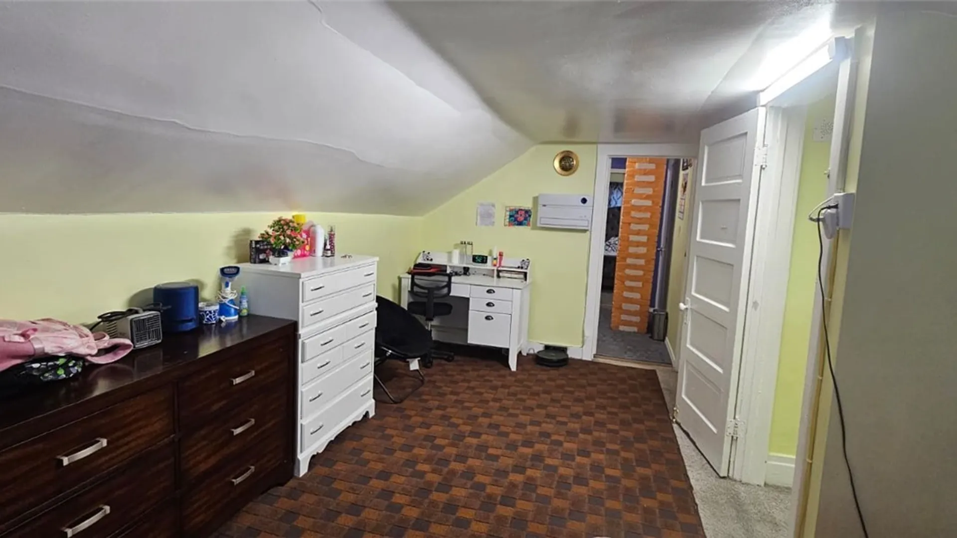 Property at 255 Hazelwood Avenue, Buffalo, NY 14215 21