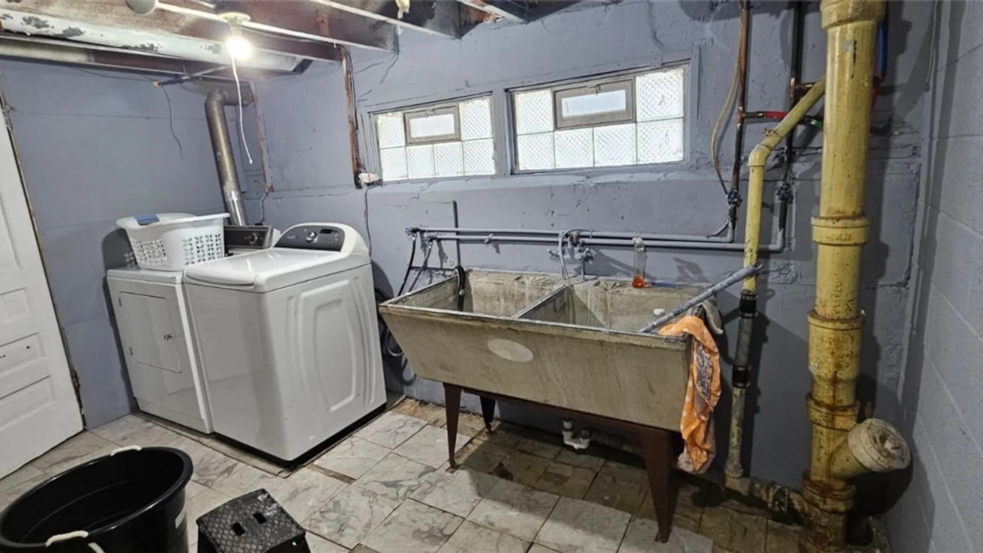 Property at 255 Hazelwood Avenue, Buffalo, NY 14215 30