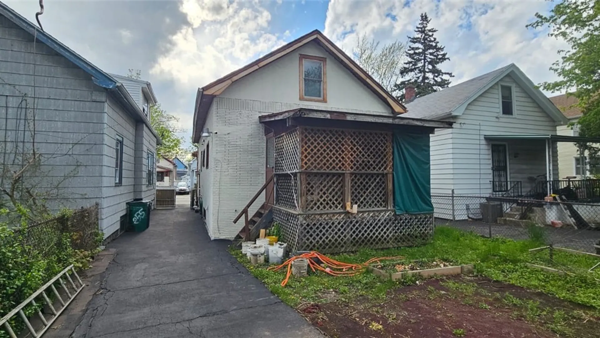Property at 255 Hazelwood Avenue, Buffalo, NY 14215 7