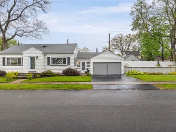 Property at 54 Paxton Road, Irondequoit, NY 14617