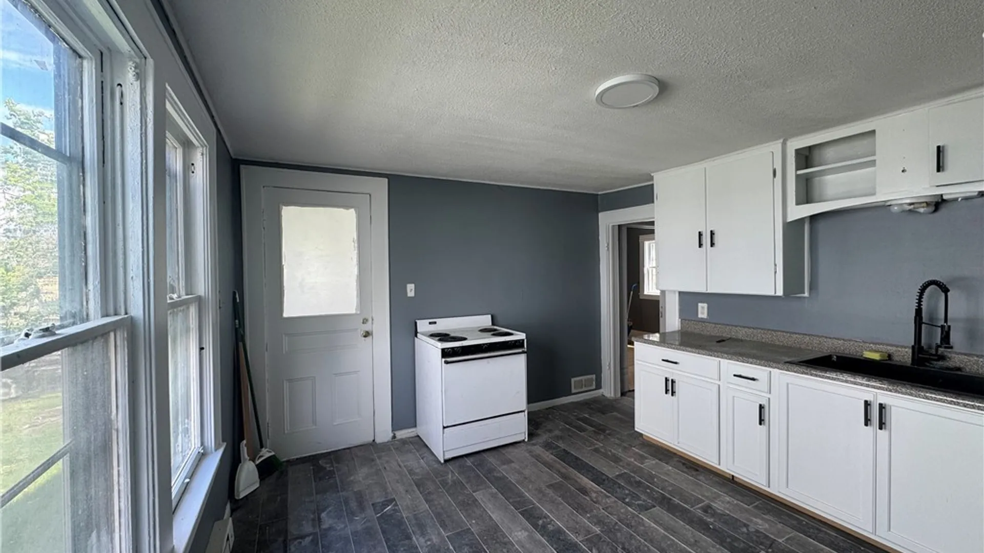 Property at 213 Freeman Avenue, Geddes, NY 13209 9