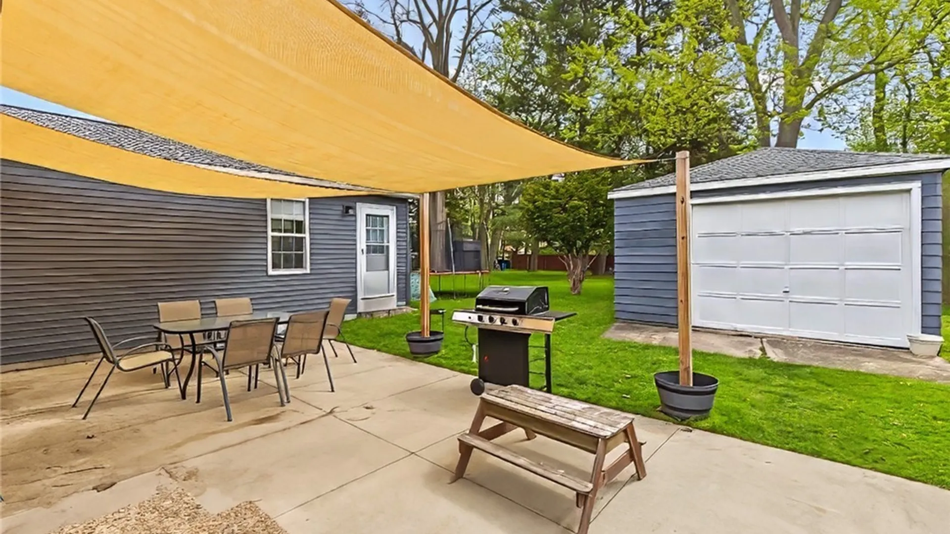 Property at 143 Roncroff Drive, North Tonawanda, NY 14120 26