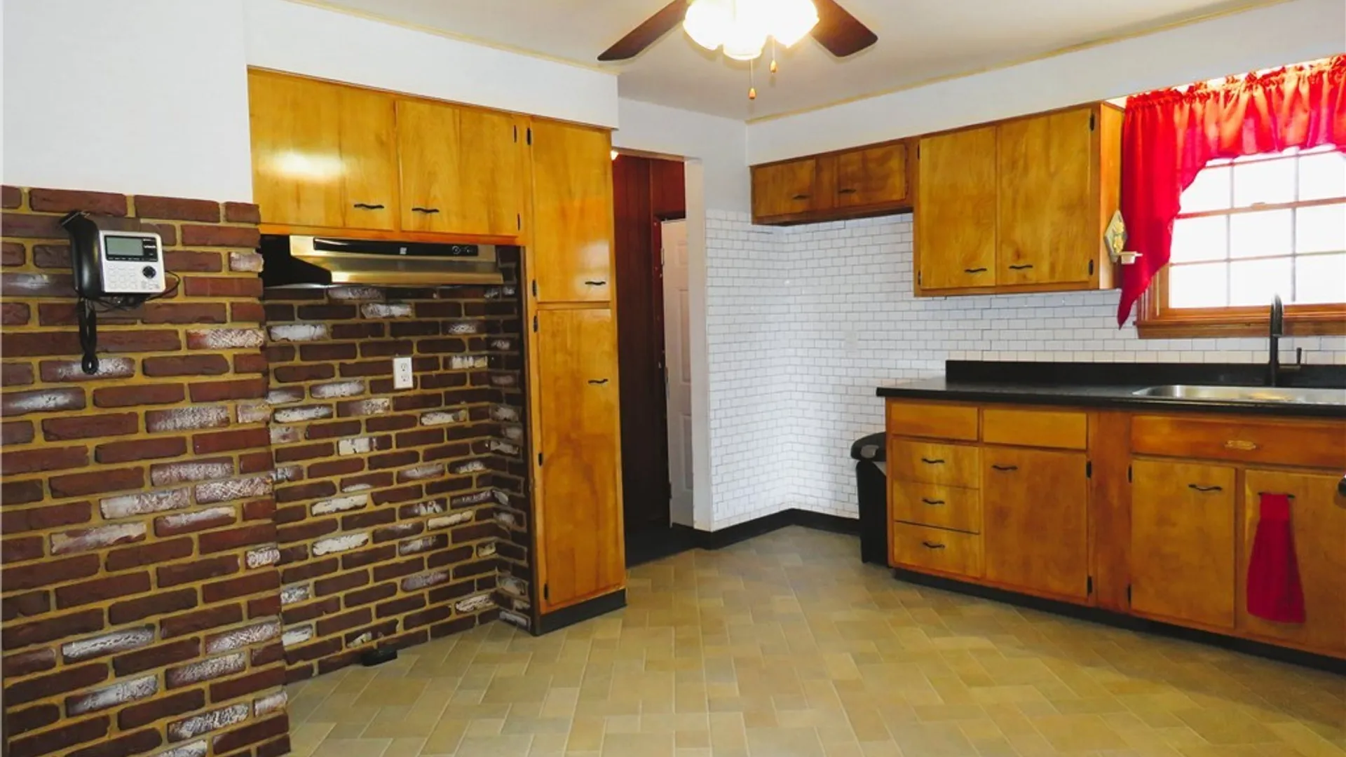Property at 262 Lydia Lane, Cheektowaga, NY 14225 9