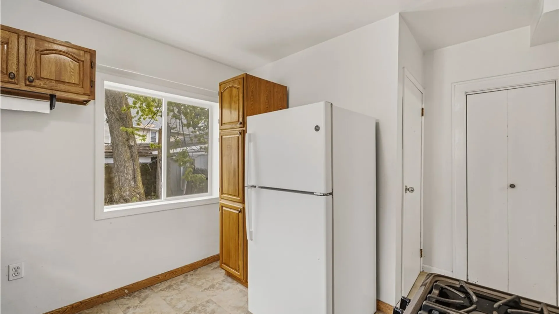 Property at 12 Simson Street, Tonawanda, NY 14150 12
