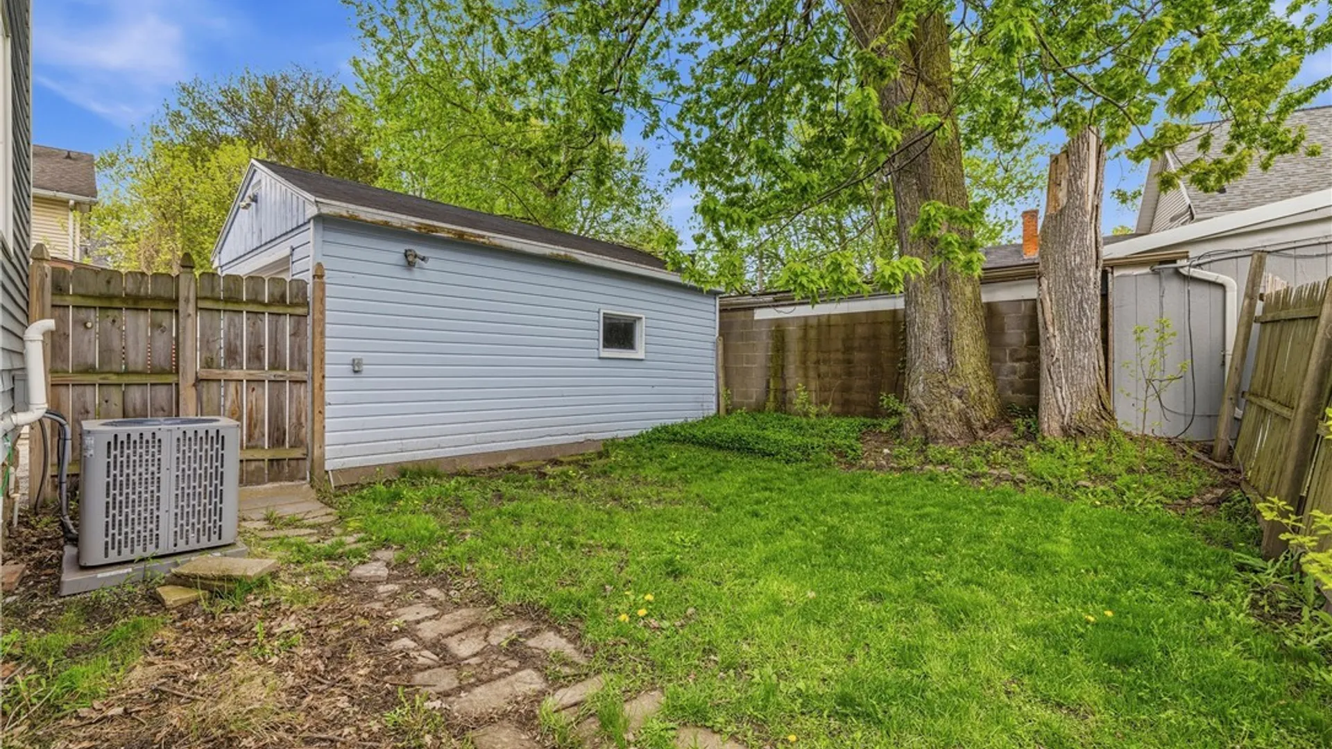 Property at 12 Simson Street, Tonawanda, NY 14150 4