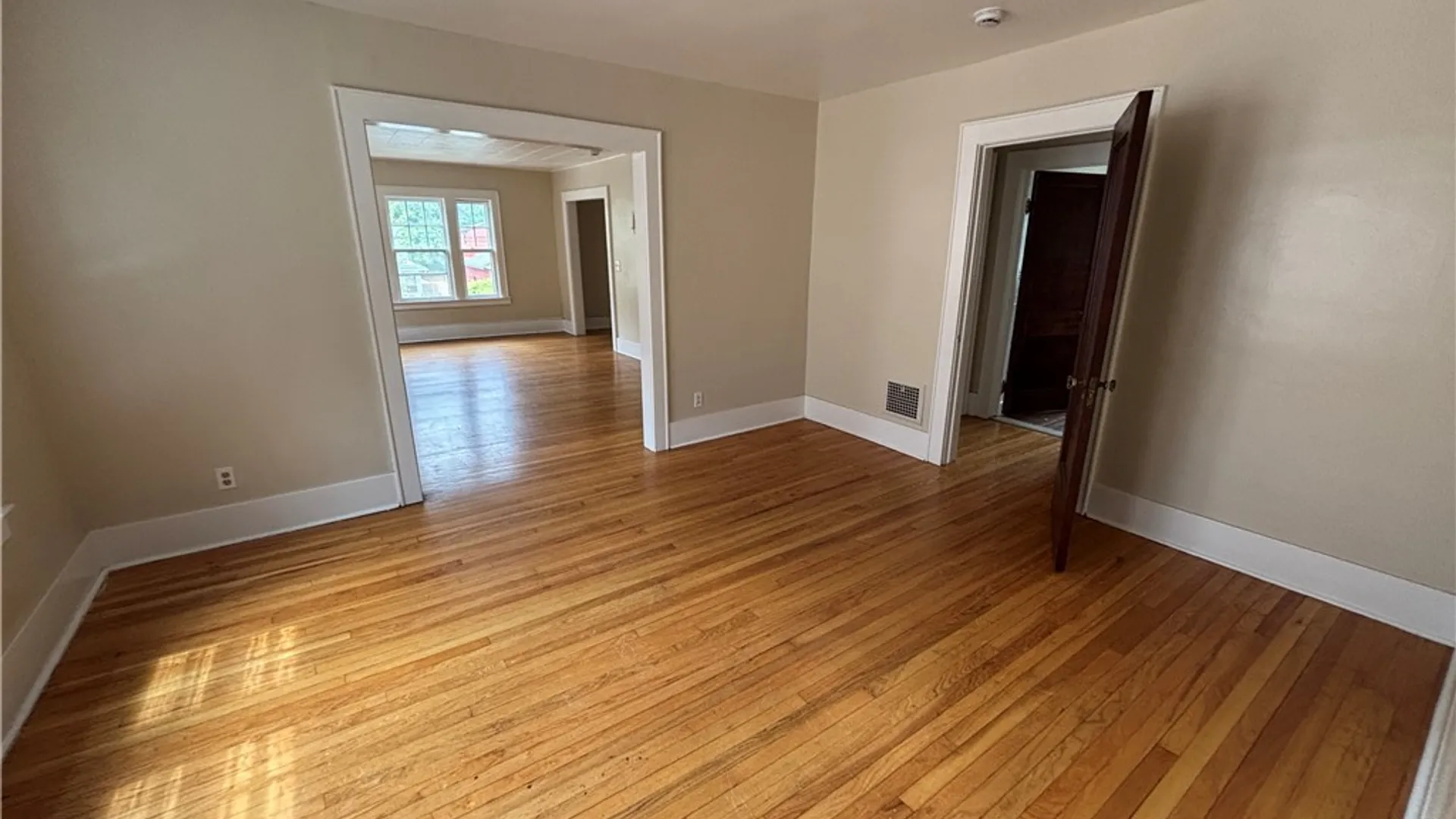 Property at 225 Fellows Avenue, Syracuse, NY 13210 7
