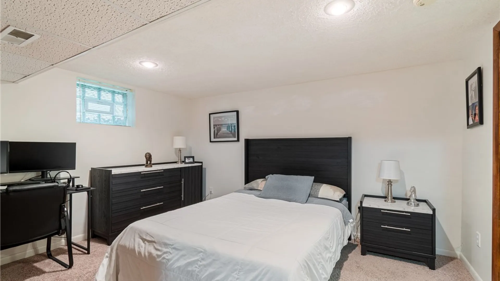 Property at 92 Olivia Circle, Greece, NY 14626 25