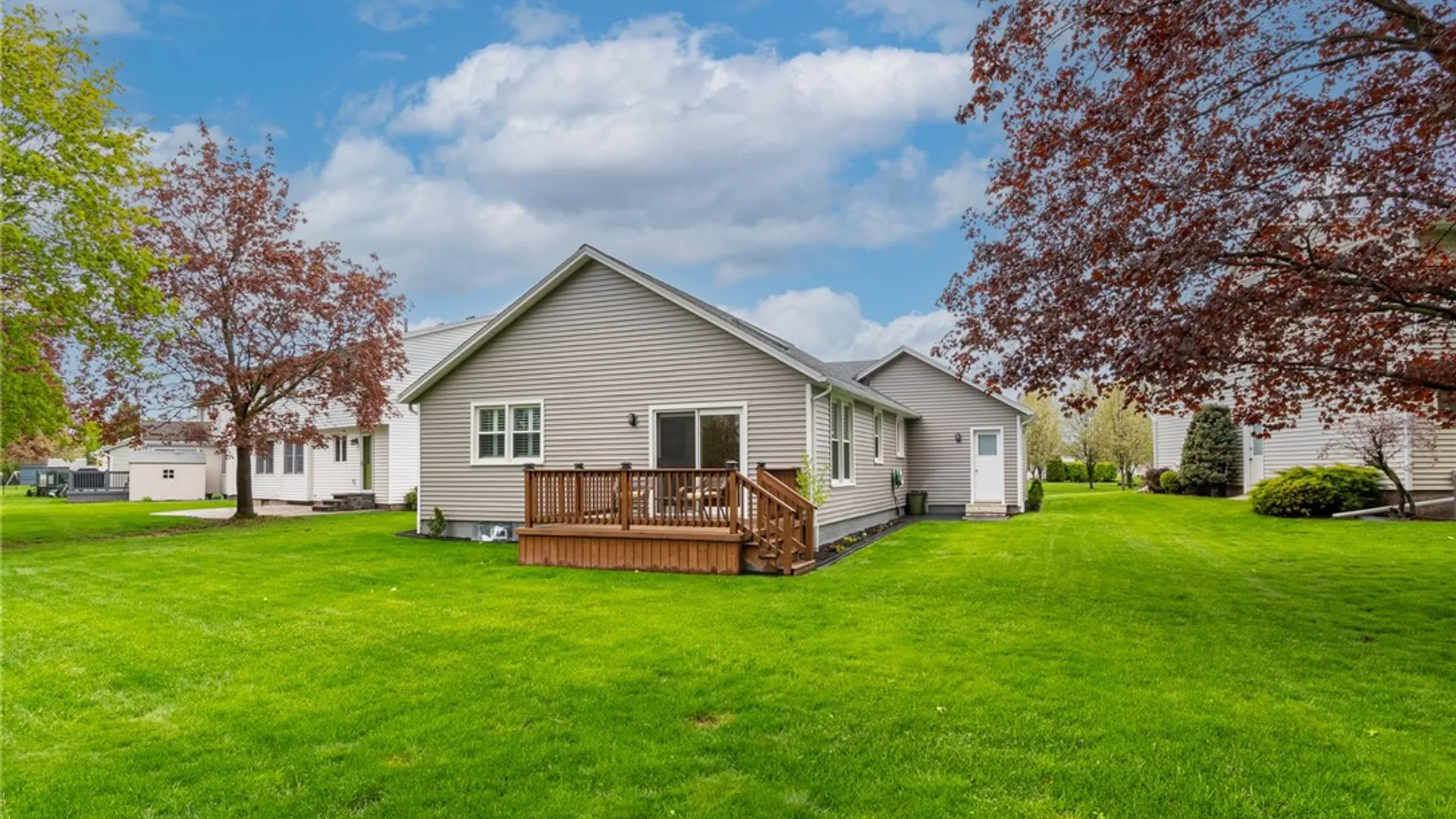 Property at 92 Olivia Circle, Greece, NY 14626 3