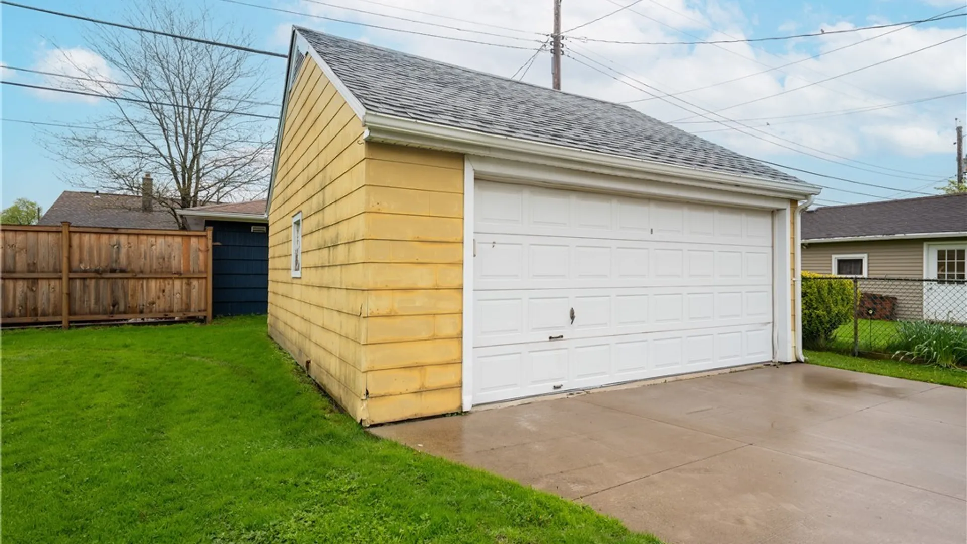 Property at 279 Pleasant Parkway, Cheektowaga, NY 14206 43