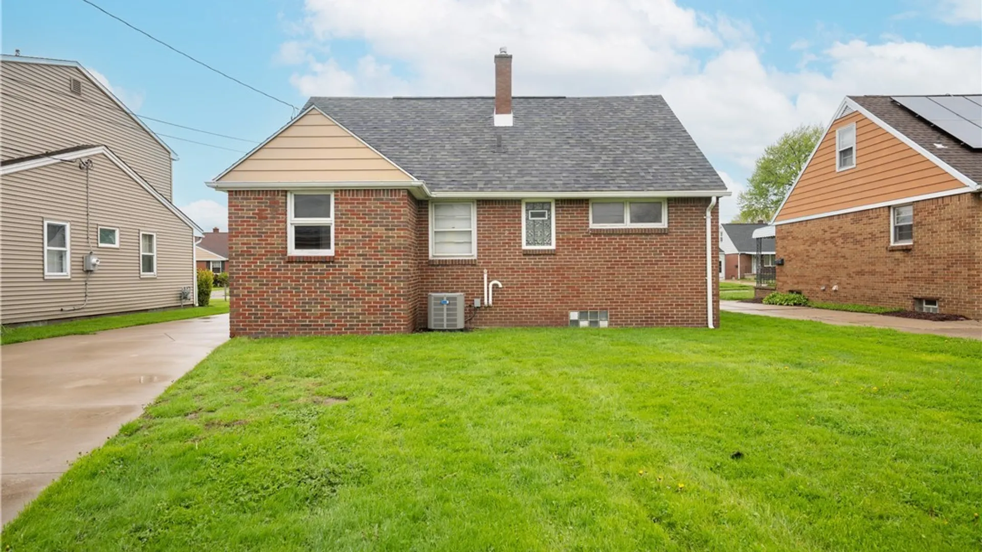 Property at 279 Pleasant Parkway, Cheektowaga, NY 14206 46