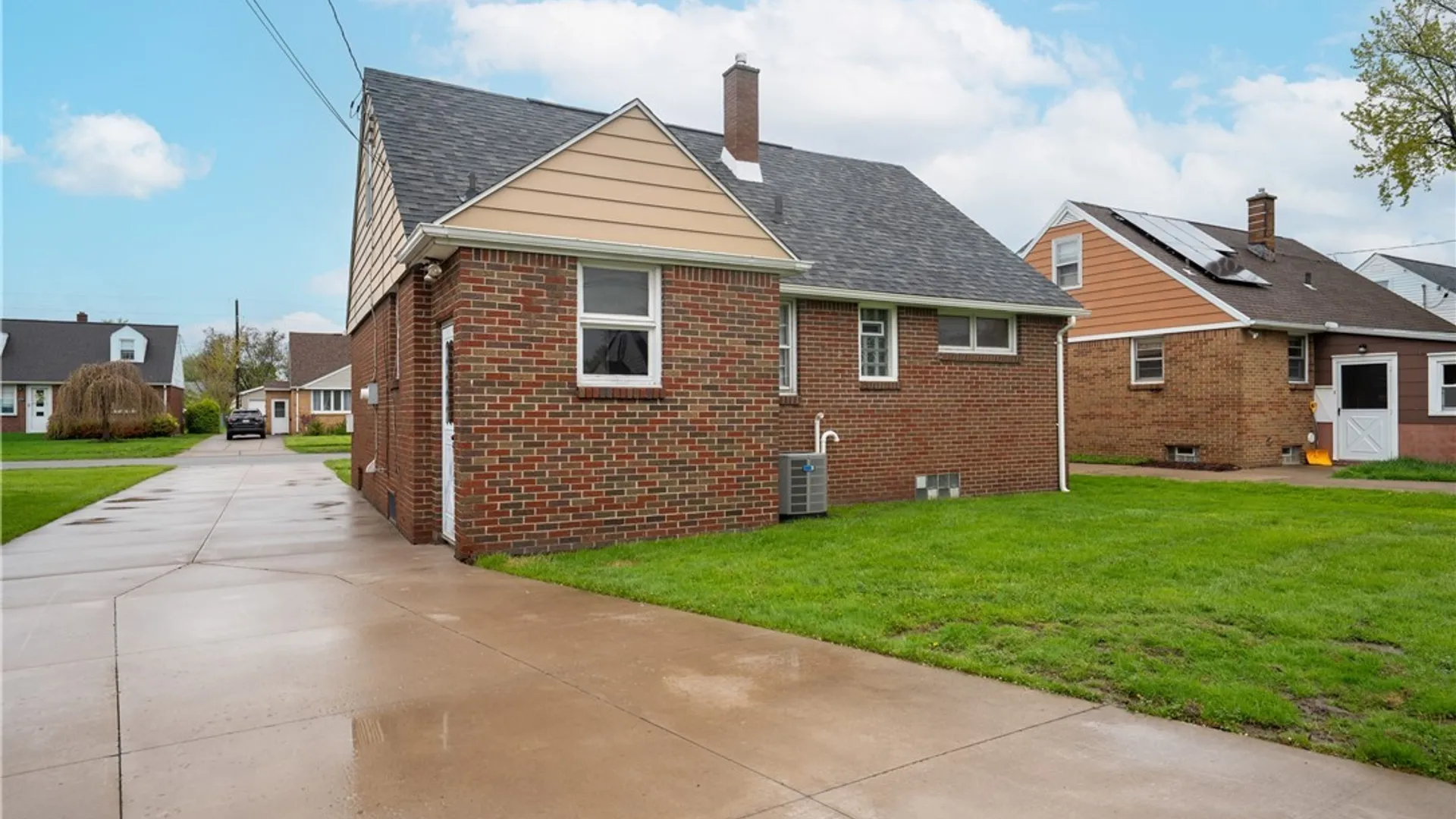 Property at 279 Pleasant Parkway, Cheektowaga, NY 14206 48
