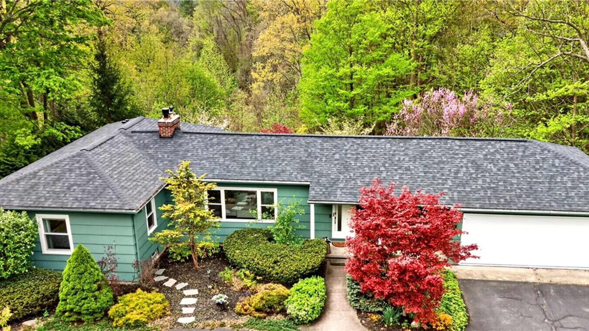 Property at 131 Panorama Trail, Penfield, NY 14625 2