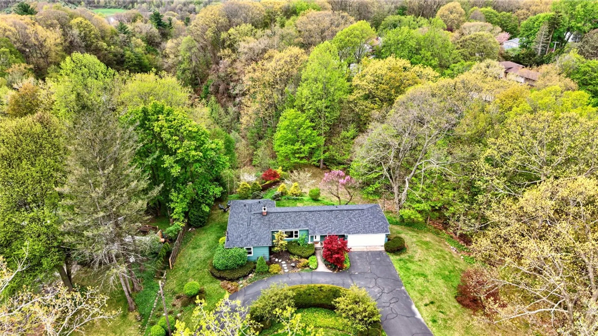 Property at 131 Panorama Trail, Penfield, NY 14625 46