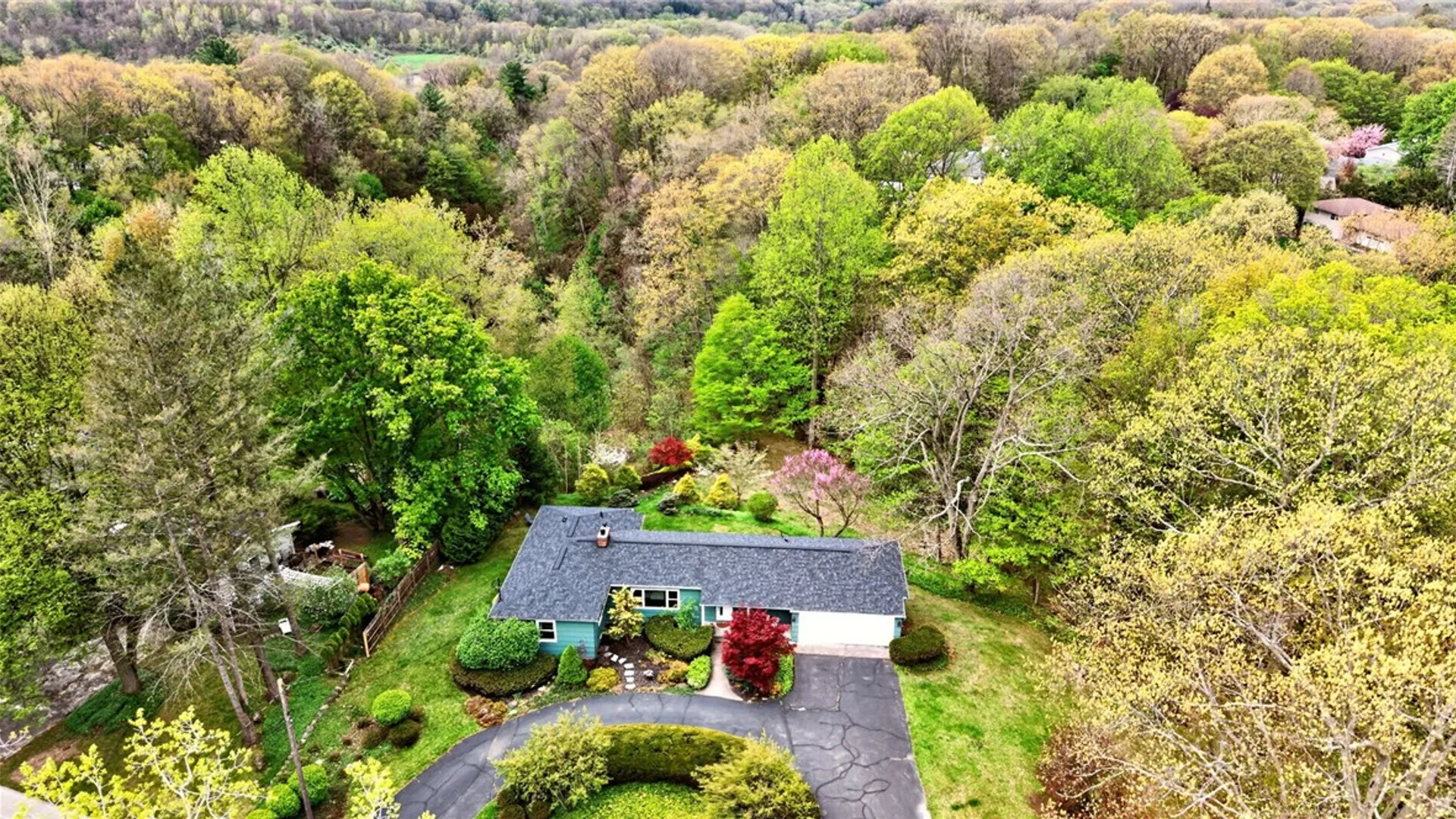 Property at 131 Panorama Trail, Penfield, NY 14625 47