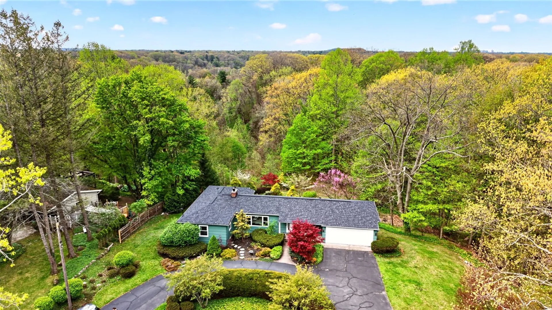 Property at 131 Panorama Trail, Penfield, NY 14625 48
