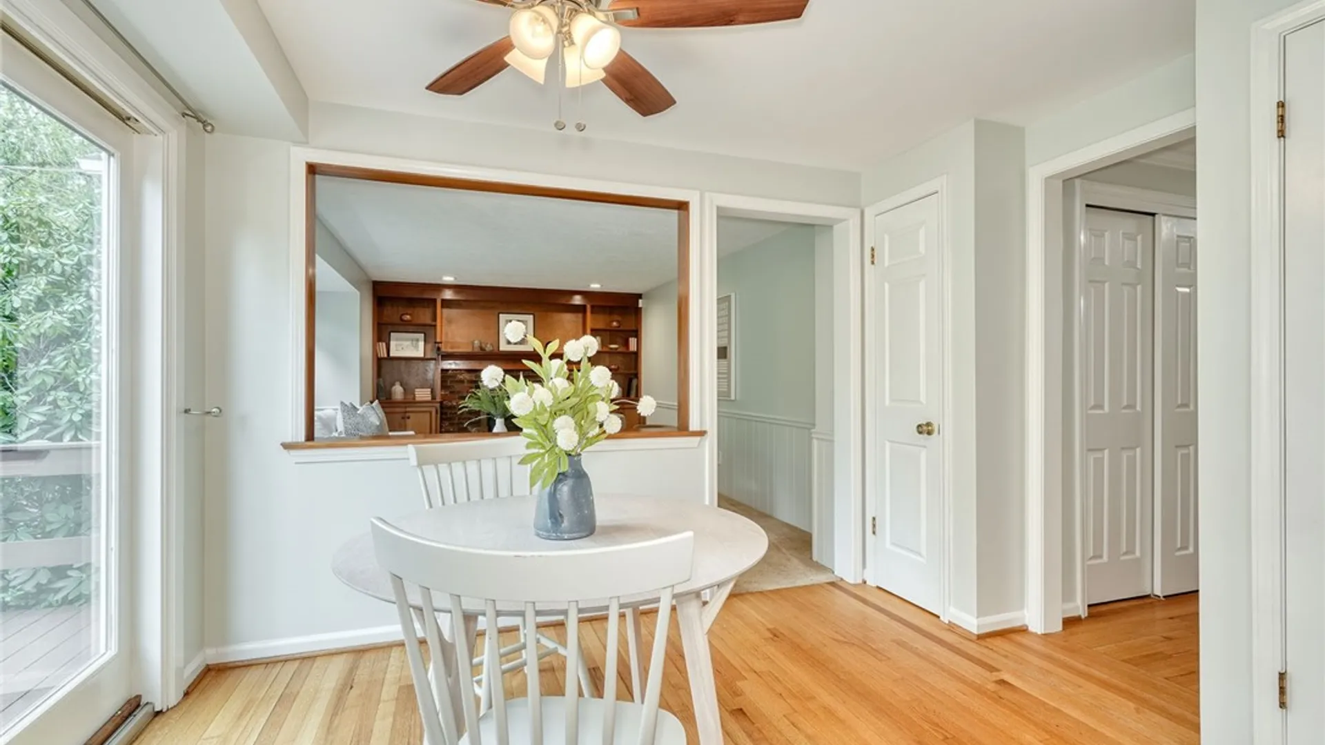 Property at 6 Hunters Pointe, Pittsford, NY 14534 19
