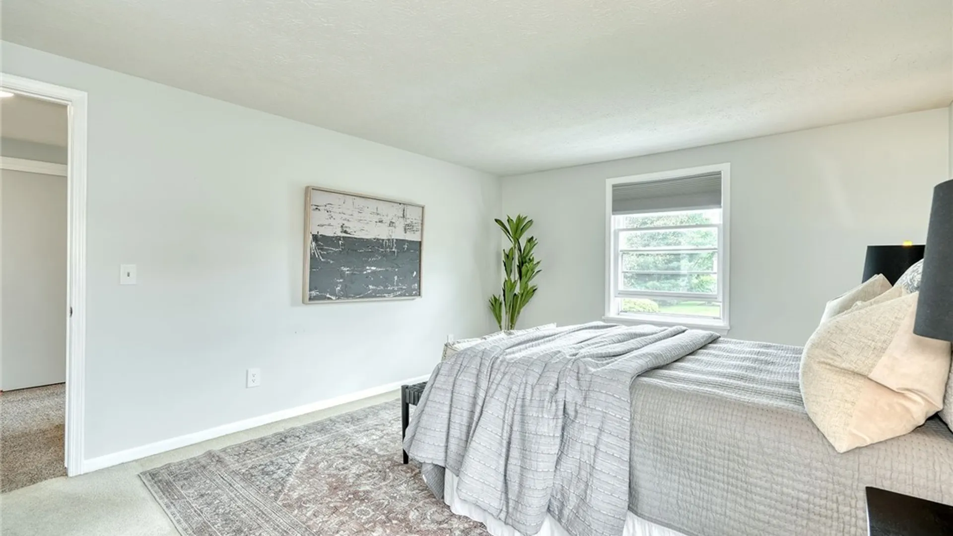 Property at 6 Hunters Pointe, Pittsford, NY 14534 28