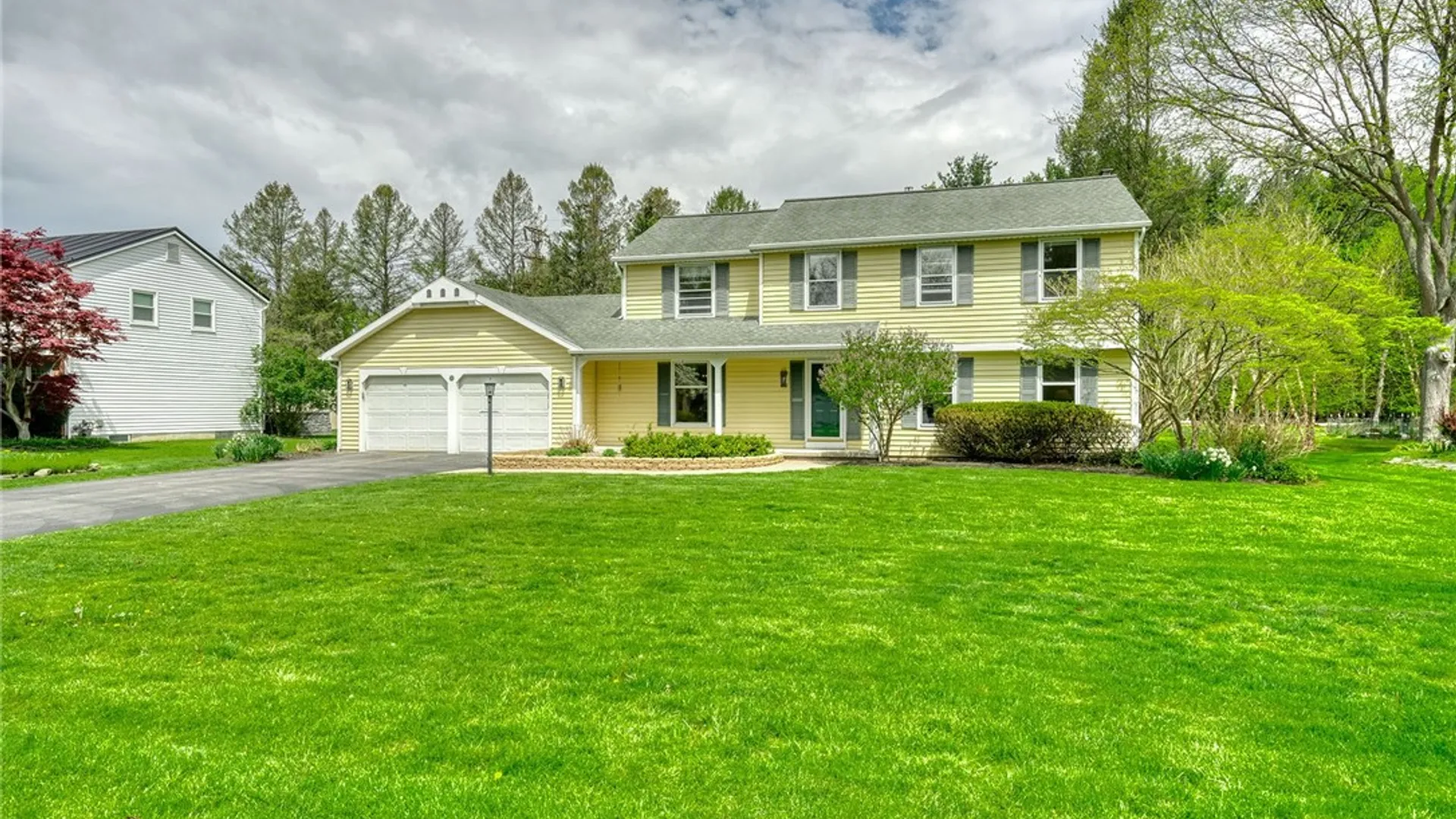 Property at 6 Hunters Pointe, Pittsford, NY 14534 48