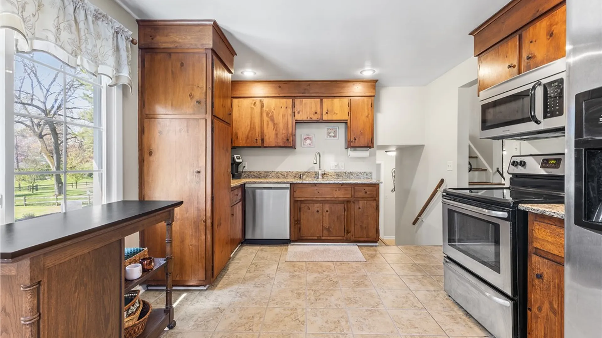Property at 142 Wedgewood Drive, Penfield, NY 14526 12