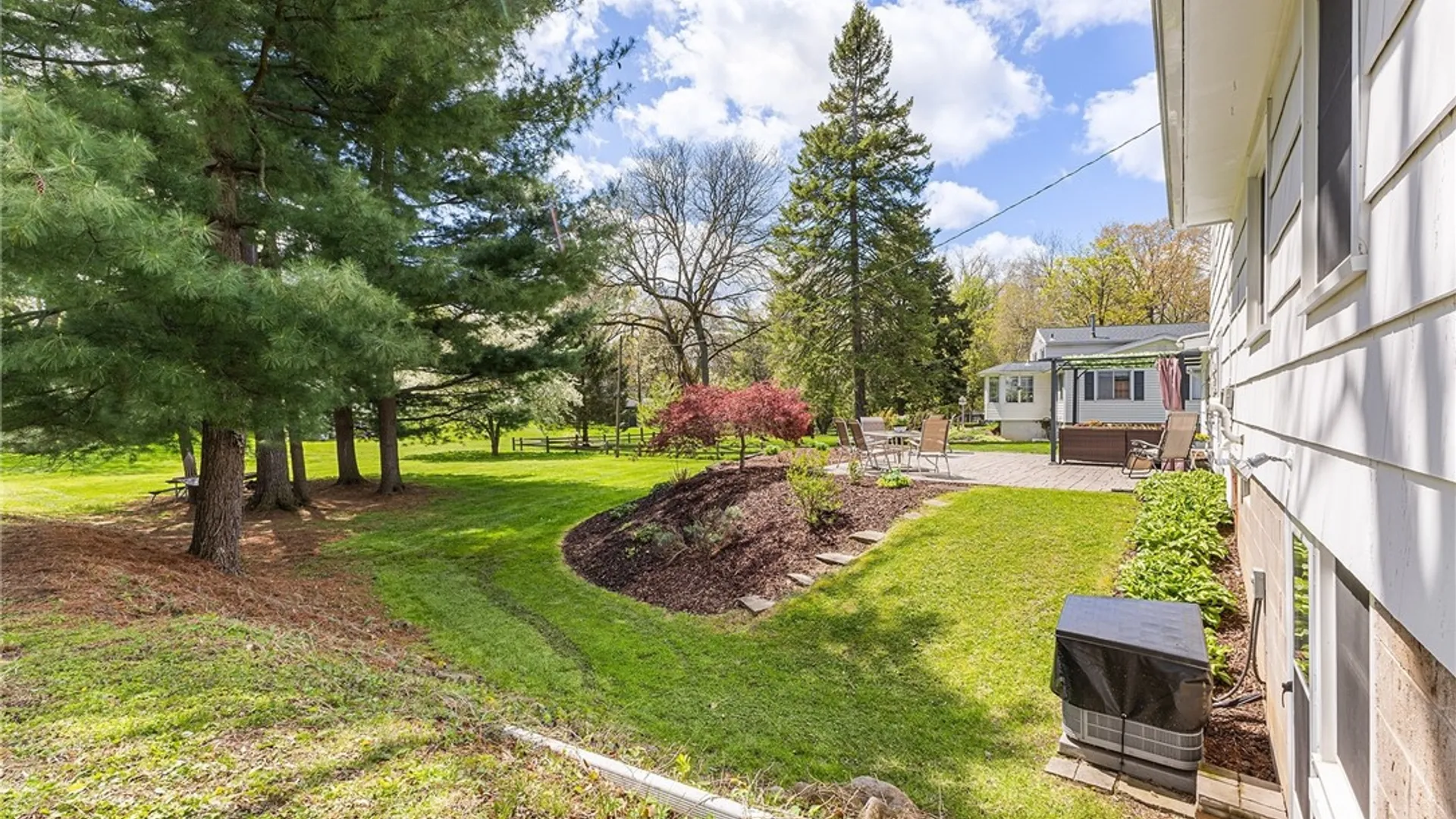 Property at 142 Wedgewood Drive, Penfield, NY 14526 46