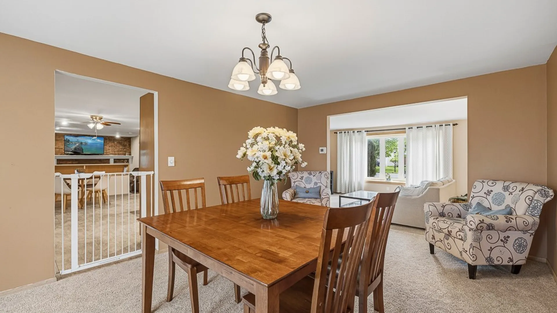 Property at 228 Countryside Lane, Amherst, NY 14221 9