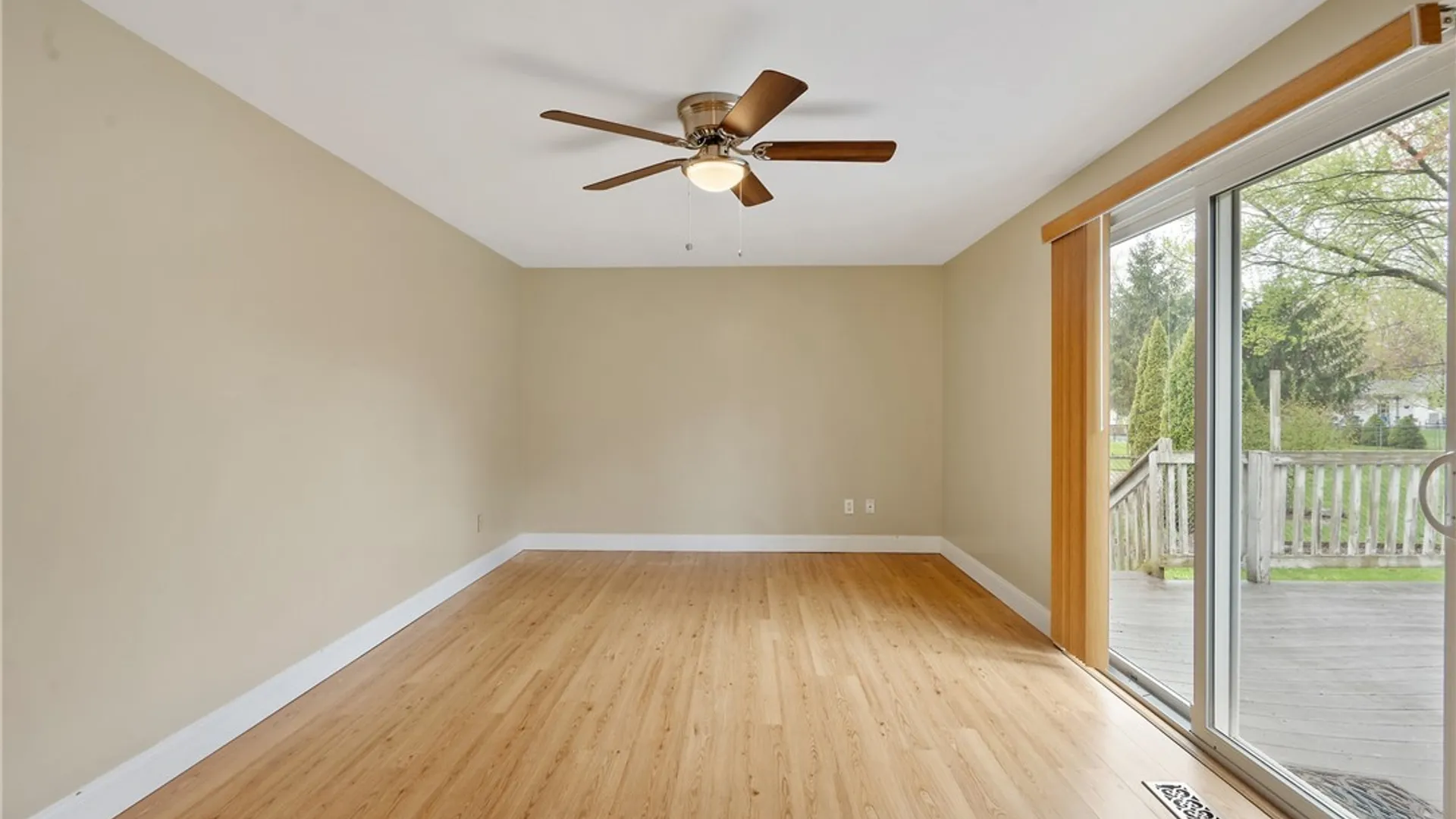 Property at 5997 Rita Lane, Cicero, NY 13039 12