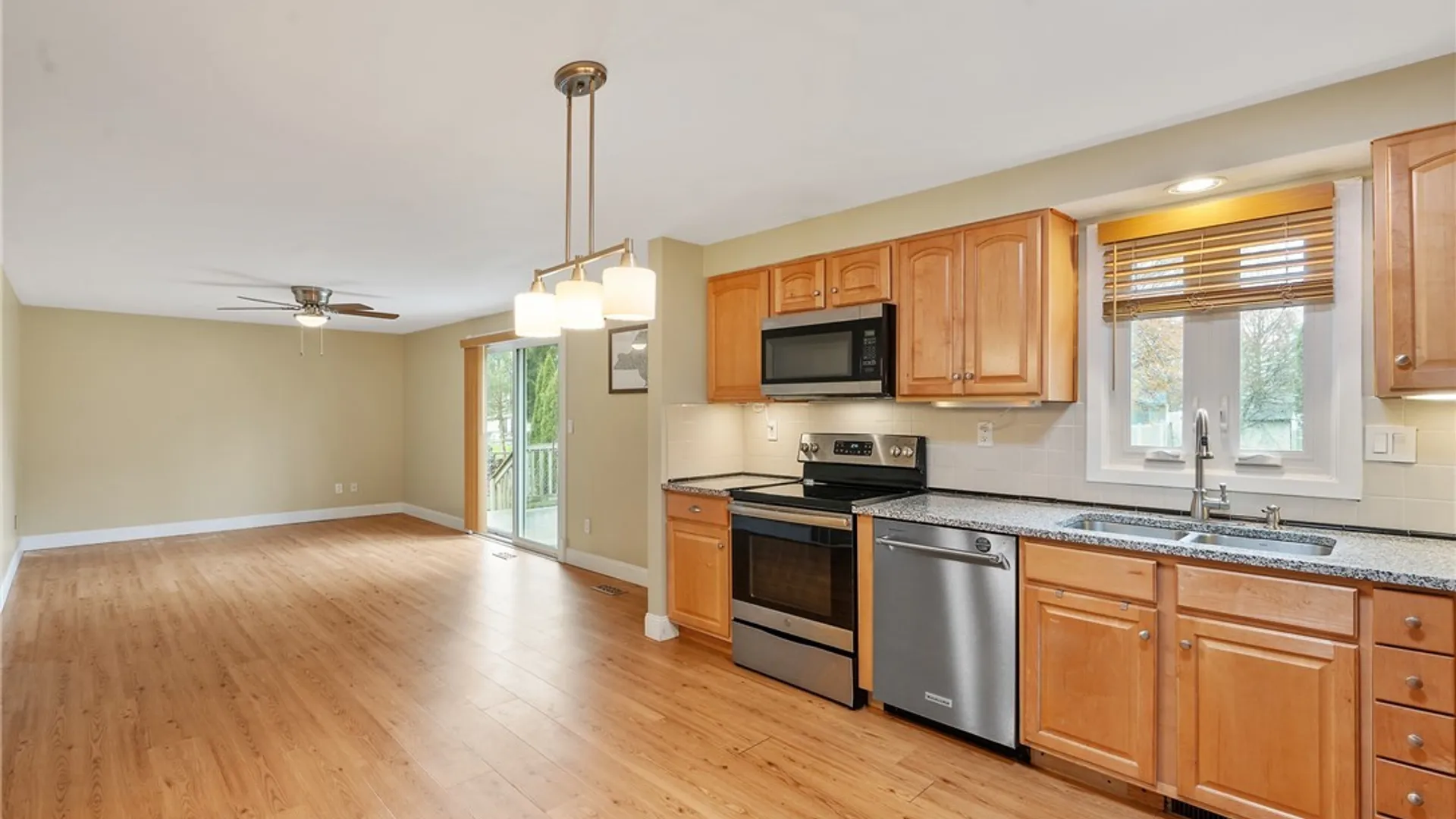 Property at 5997 Rita Lane, Cicero, NY 13039 13