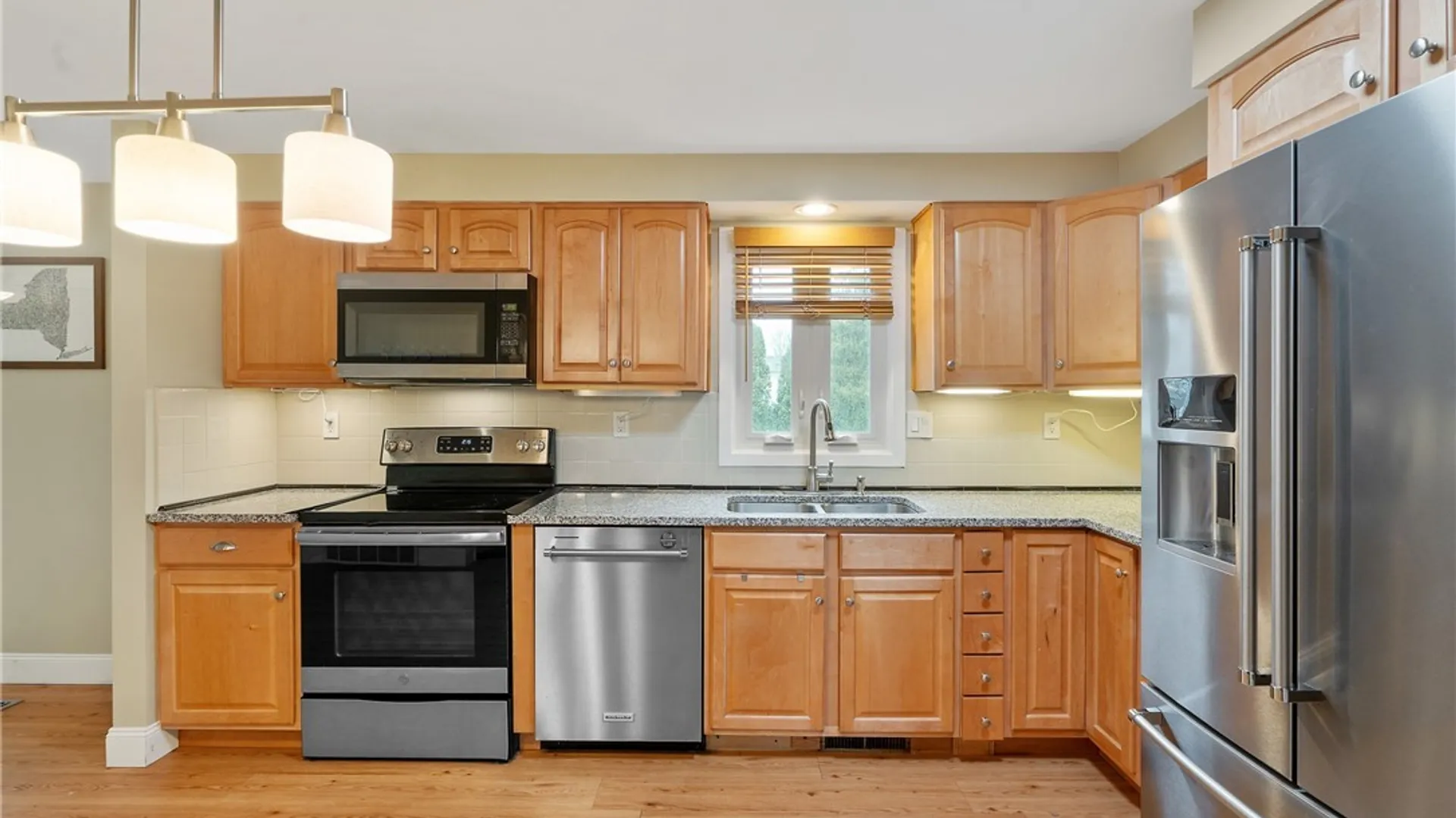 Property at 5997 Rita Lane, Cicero, NY 13039 15
