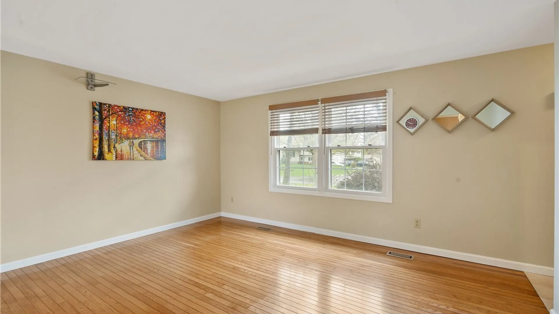 Property at 5997 Rita Lane, Cicero, NY 13039 4