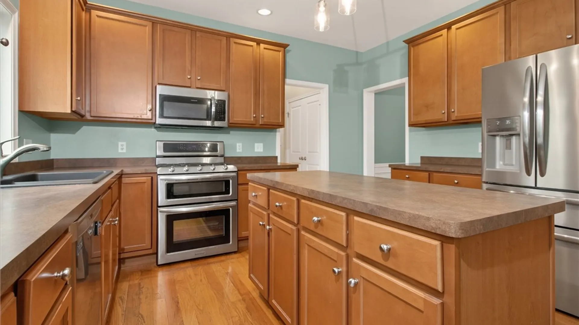 Property at 1762 Schlegel Rd, Webster, NY 14580 12