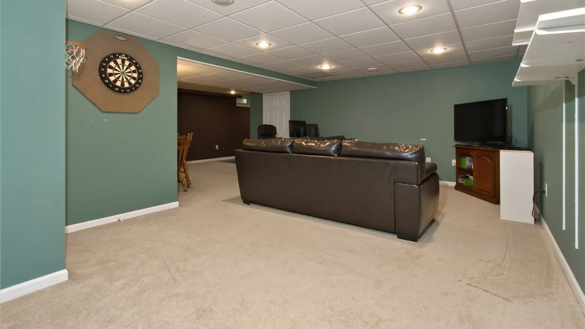 Property at 1762 Schlegel Rd, Webster, NY 14580 39