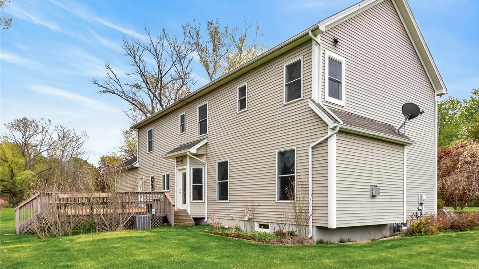 Property at 1762 Schlegel Rd, Webster, NY 14580 43
