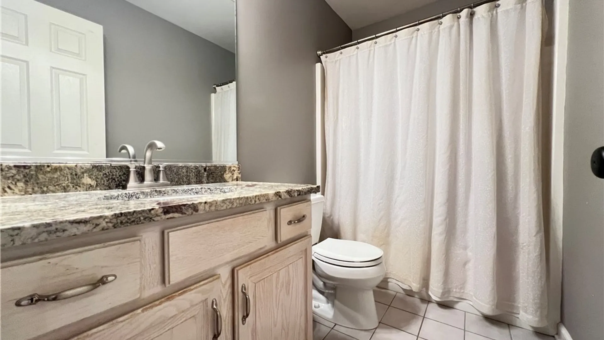 Property at 4059 Foxwood Lane, Clarence, NY 14221 33