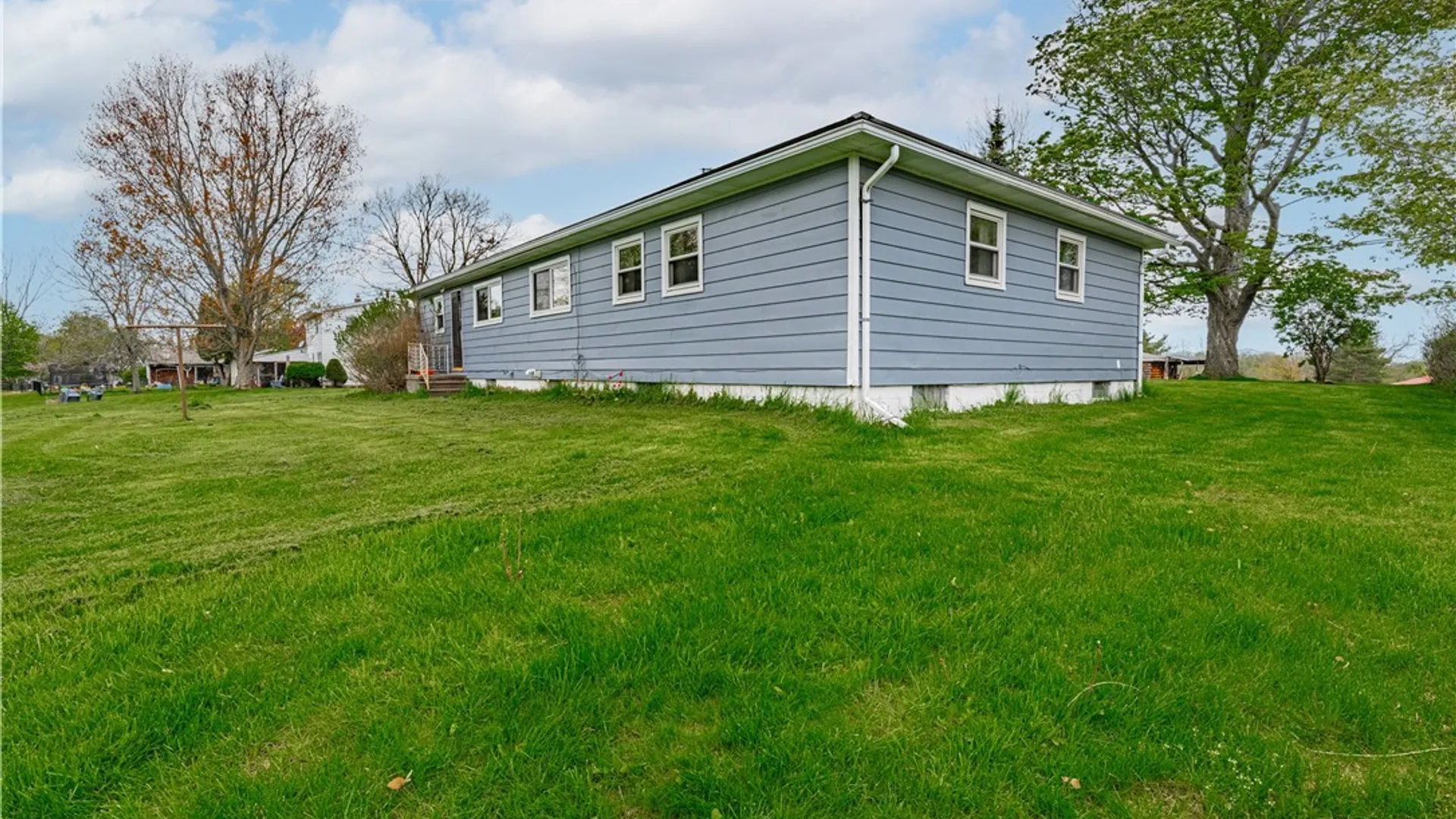 Property at 7964 Chestnut Ridge Road, Royalton, NY 14067 34