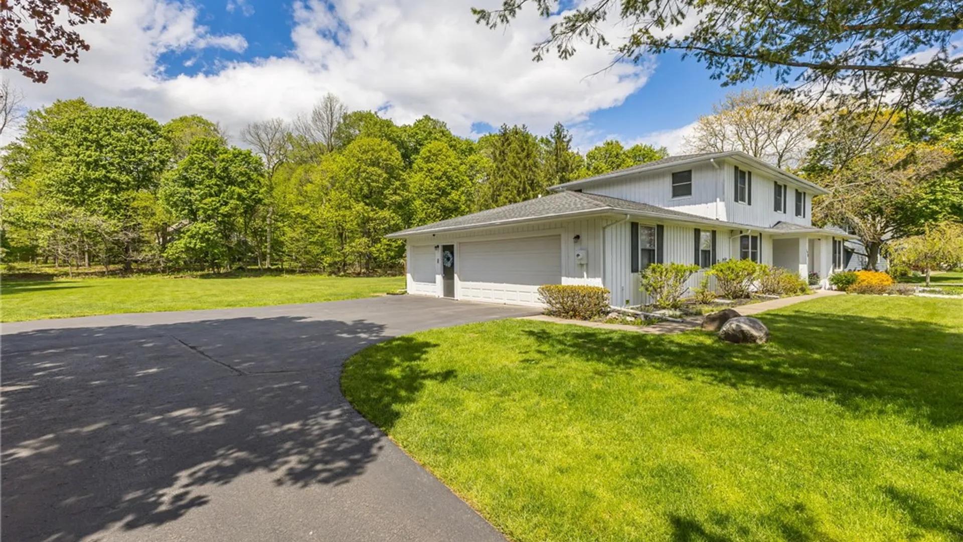 Property at 190 Drumlin View Drive, Mendon, NY 14506 40